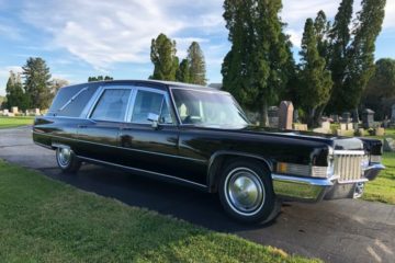 1970 Cadillac Superior Hearse