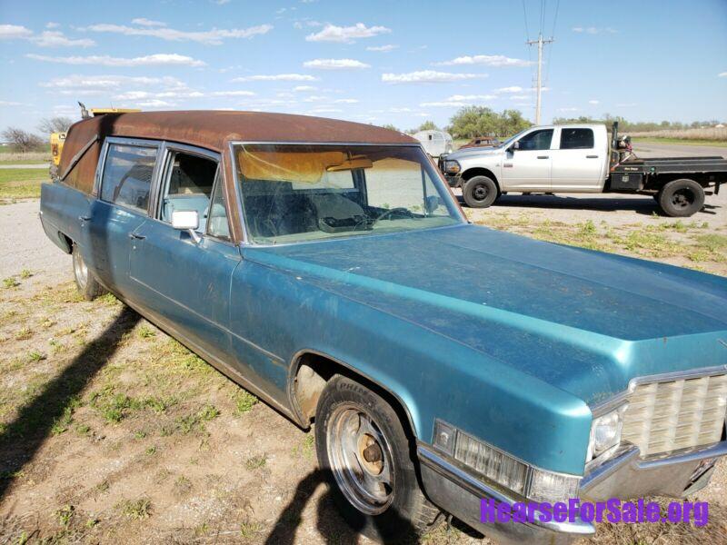 1969 Cadillac Hearse by Miller-Meteor
