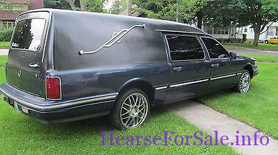 1995 Lincoln Town Car Hearse