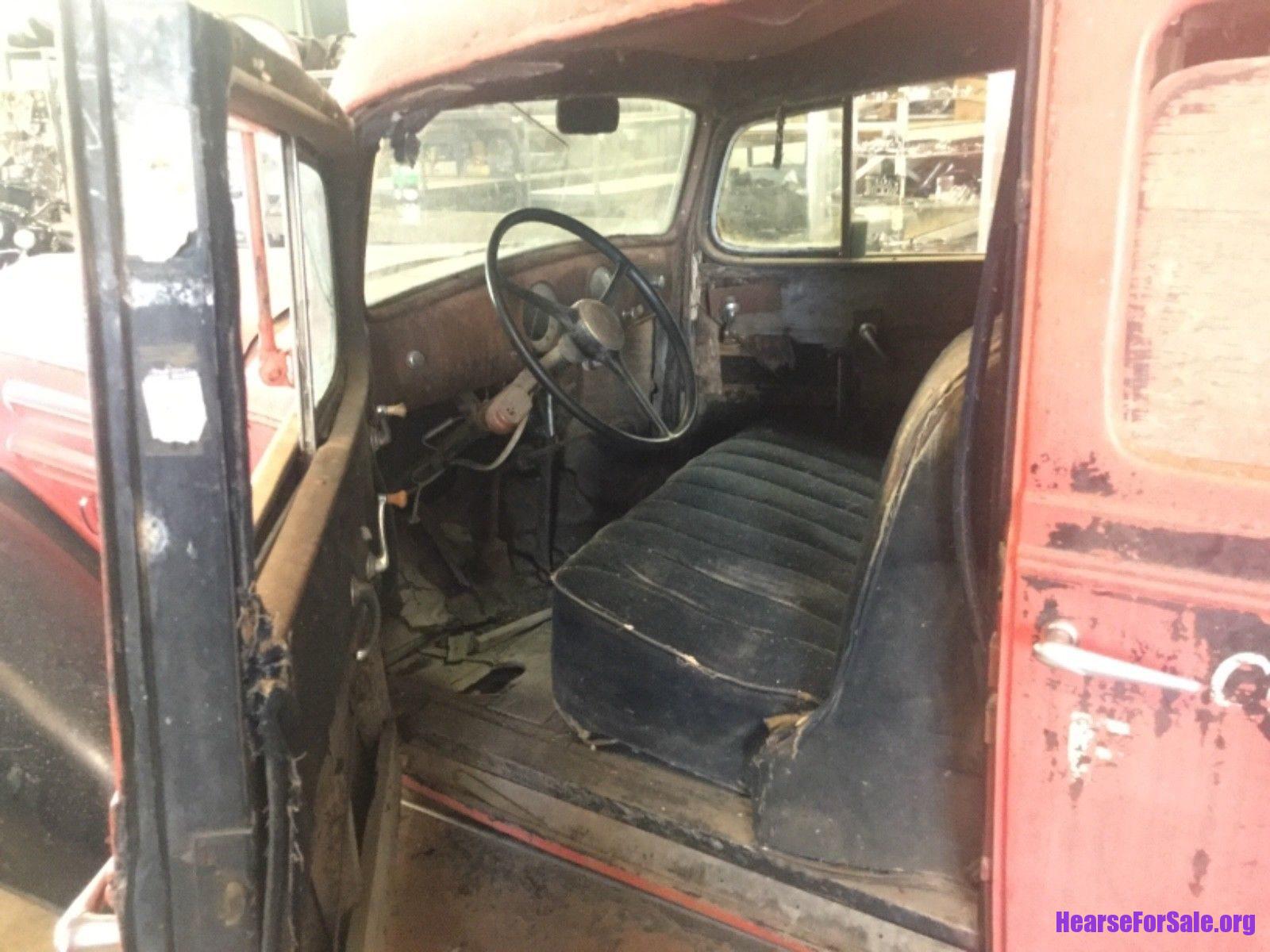1934 Oldsmobile Henney Hearse driver cab