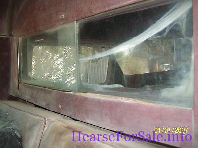 1954 Pontiac Hearse, partition