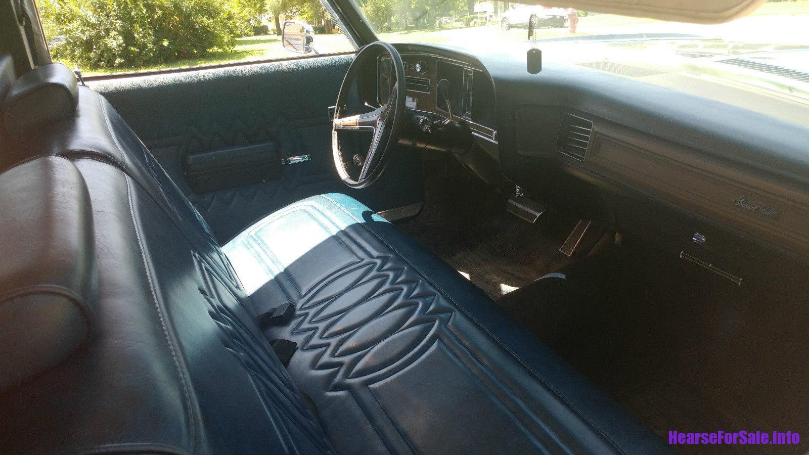 1973 Pontiac Grand Ville Superior Hearse, driver cab
