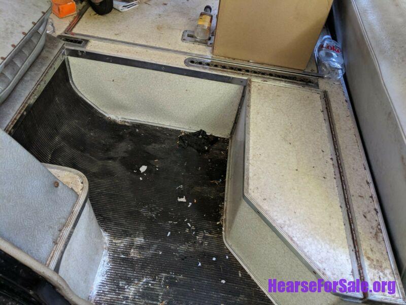 1966 Pontiac Bonneville Hearseambulance 1966 Pontiac Bonneville Hearse/Ambulance rear compartment jumpseat bay