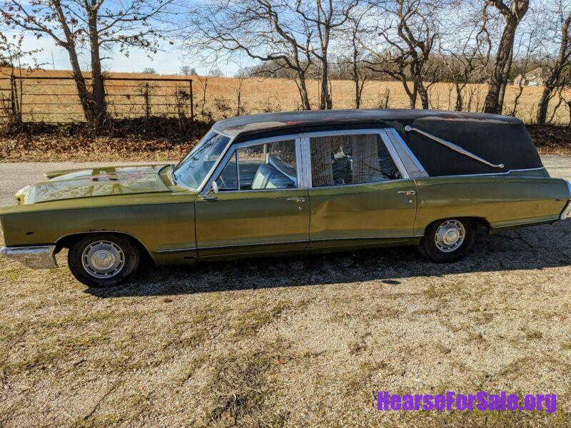 1966 Pontiac Bonneville Hearse